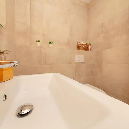 Apartment Mery Banjole
