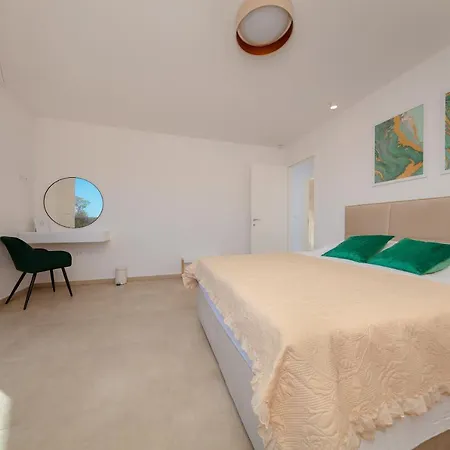 Mery Apartment