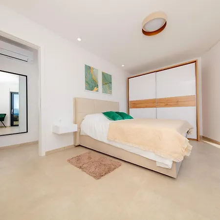 Apartment Mery Banjole